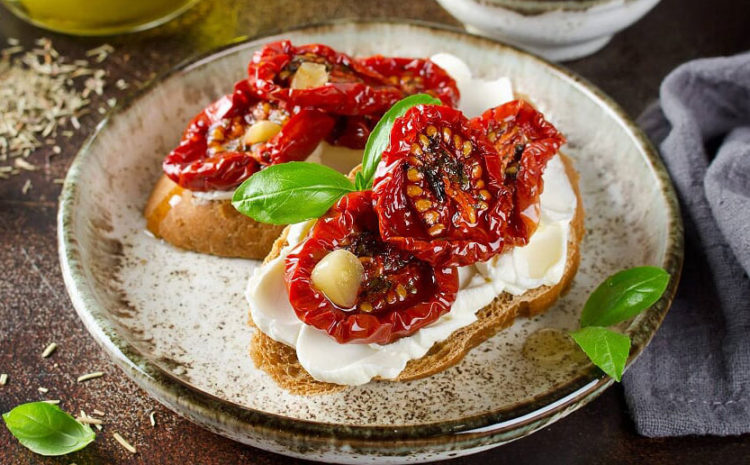  Bruschetta chèvre chaud, pesto et tomate séchées